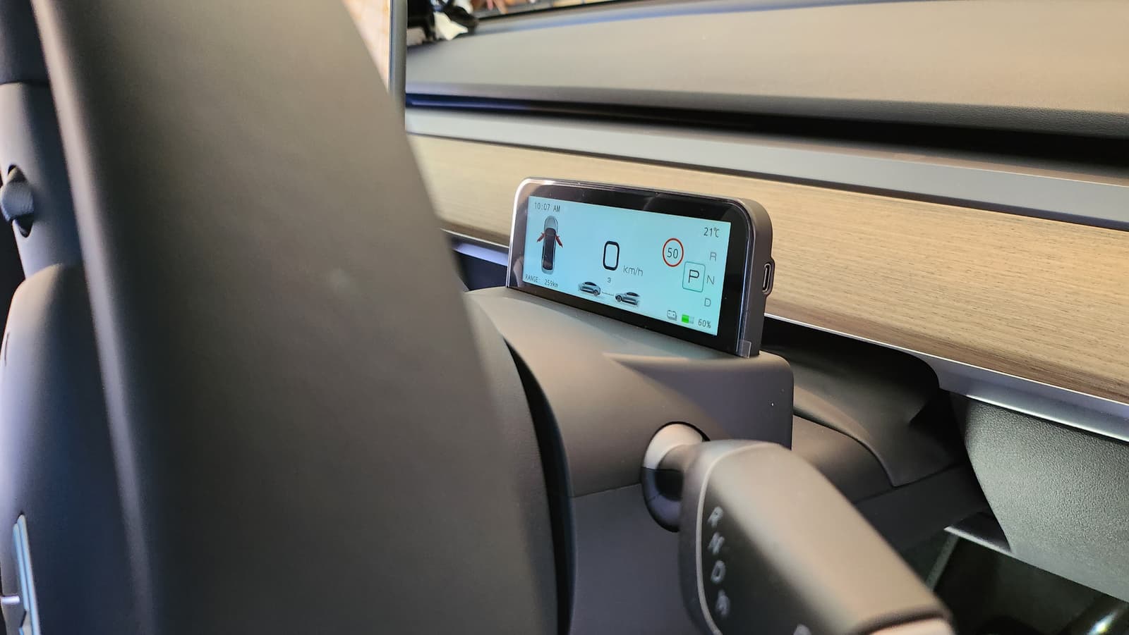 Dashboard Screen in Tesla Model 3