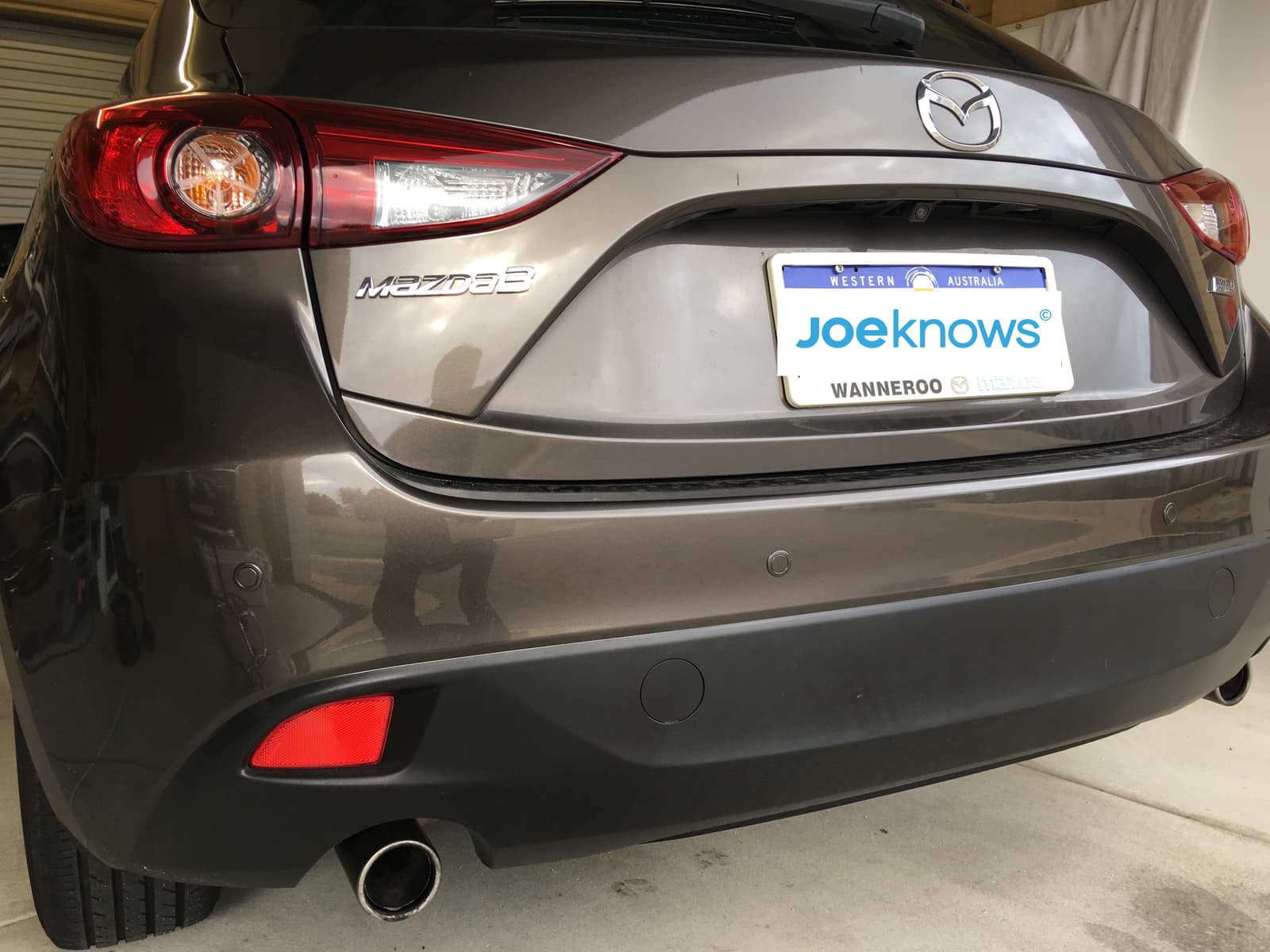 Parking sensors in Mazda
